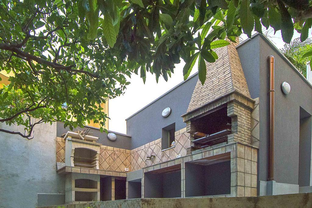 Casa Granata Hotel ตราปานี ภายนอก รูปภาพ