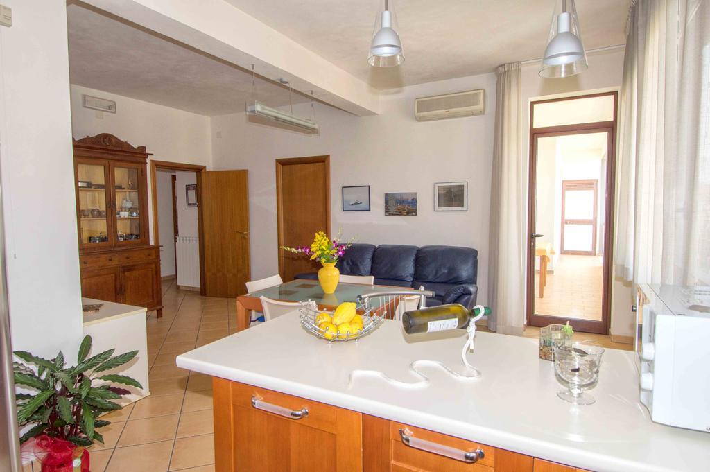 Casa Granata Hotel ตราปานี ภายนอก รูปภาพ