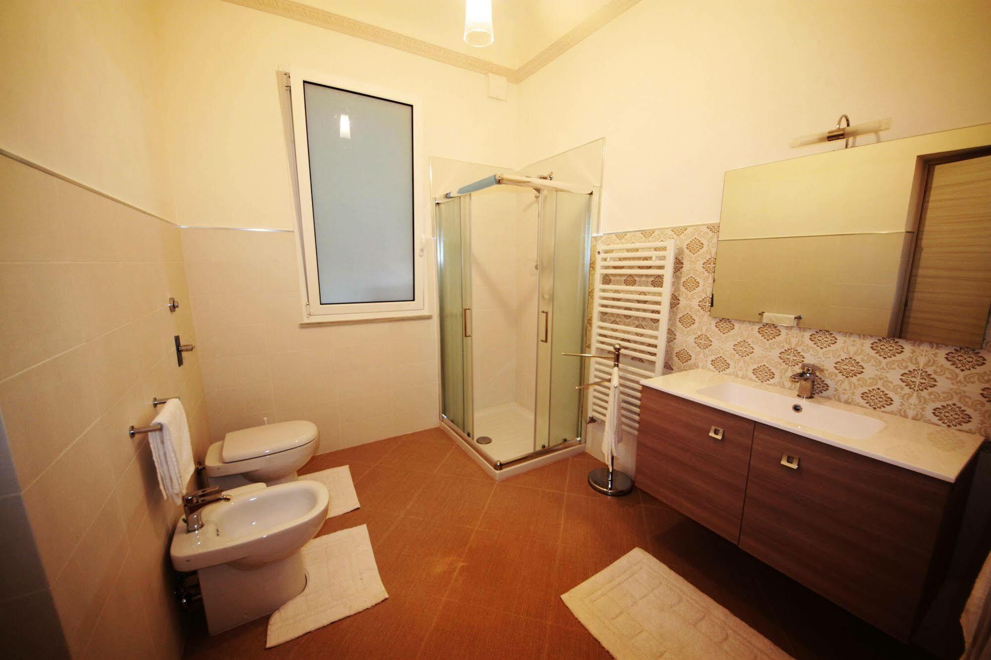 Casa Granata Hotel ตราปานี ภายนอก รูปภาพ